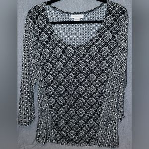 Liz Claiborne long sleeve black and white silky shirt, size women's Large